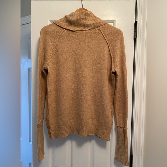 Loft Cowl Neck Sweater Size M - Picture 5 of 5